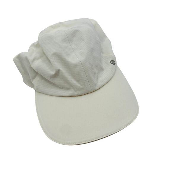 Lululemon white fast & free athletic hat